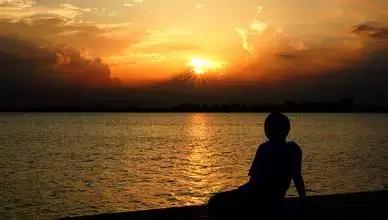 《西海情歌》背后的爱情故事,揭秘《西海情歌》背后的爱情故事