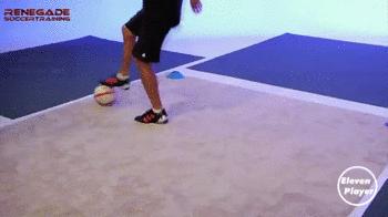 足球新手必练的6种基本功训练,足球基础训练每天需要练多久