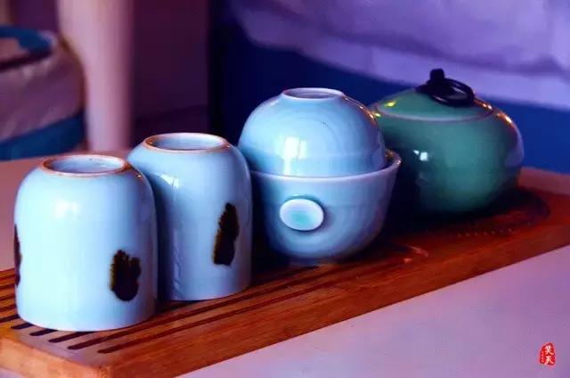 蓝莲花开，看跨界达人如何用心将每个瞬间做到永恒