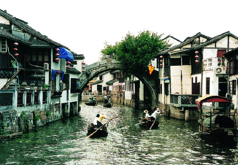 国庆节带狗狗适合去哪玩,国庆节狗狗出去浪