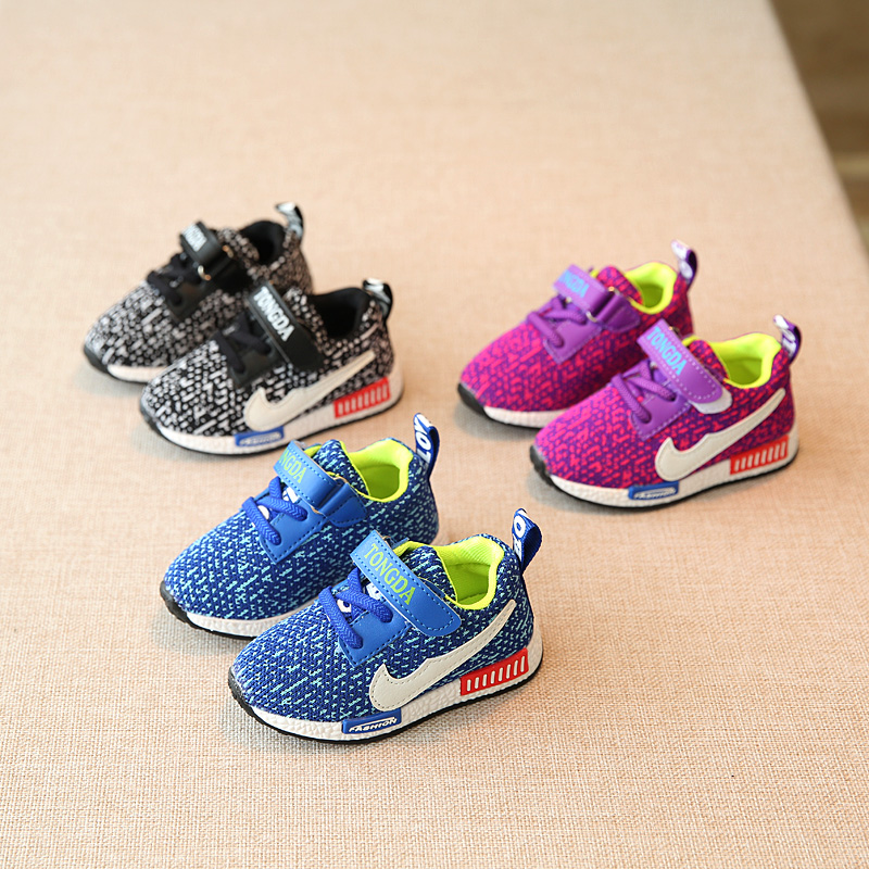 宝宝现在出门穿什么鞋,休闲潮鞋儿童穿什么好一点