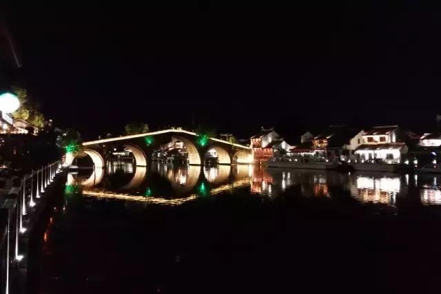 蓝莲花开，看跨界达人如何用心将每个瞬间做到永恒