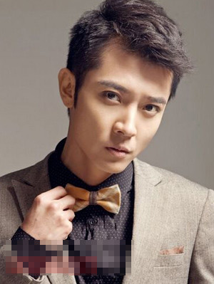 男生发型推荐清爽短发烫发,男生中短发烫发发型推荐