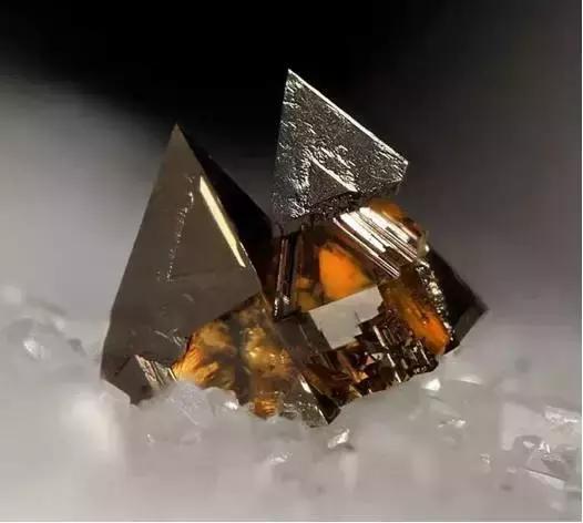 世界112种宝石矿物,盘点那些奇怪宝石矿物