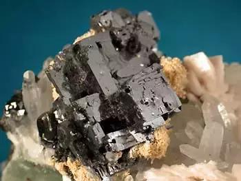 世界112种宝石矿物,盘点那些奇怪宝石矿物