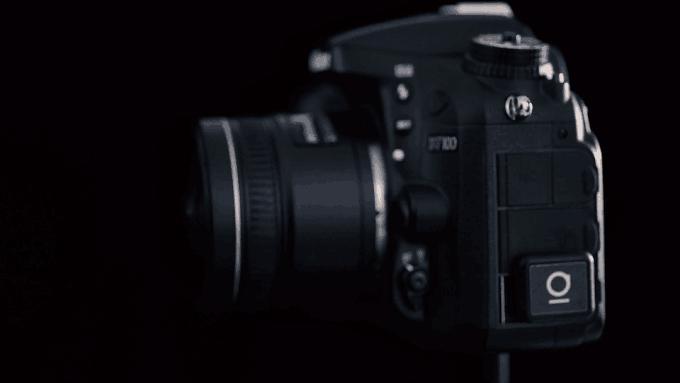 小小蓝牙模板，智能手机轻松控制数码相机！