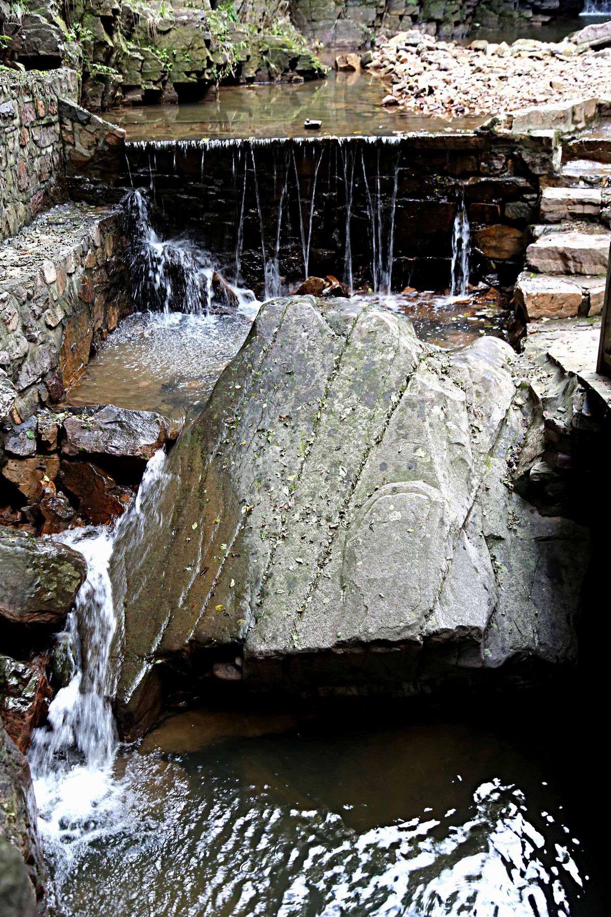 仰韶大峡谷的自然环境和城市风貌,仰韶大峡谷风光