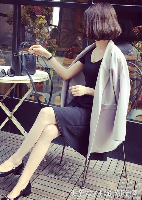 平胸是高级时尚风格吗,平胸才能穿出的高级感