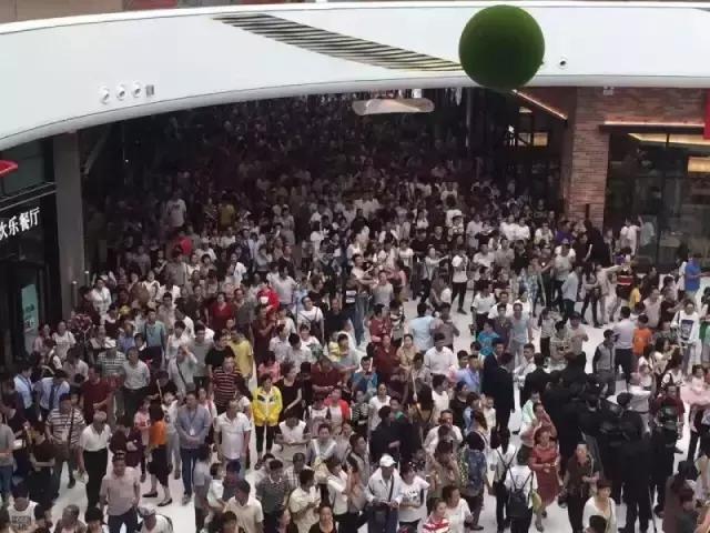 王健林万达城开业了吗,王健林万达成为世界性大品牌