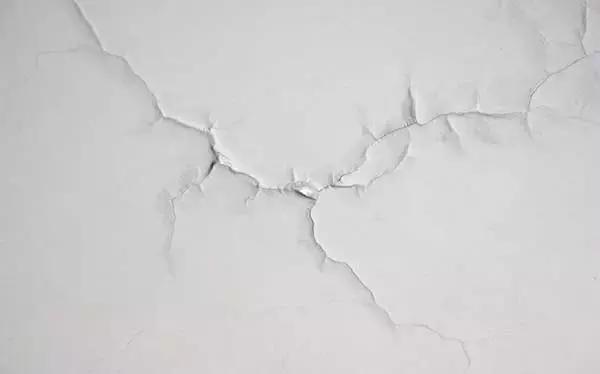 屋顶漏水怎么办最有效的办法,屋顶漏水怎么彻底解决