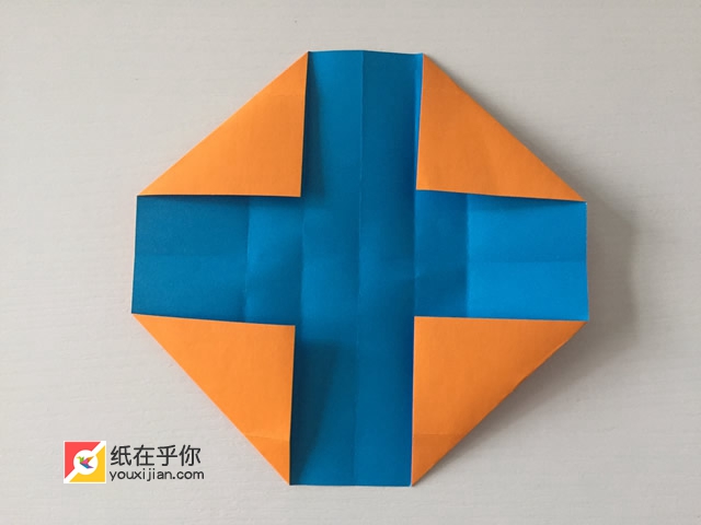 纸在乎你手工折纸：礼品盒折纸视频图解教程