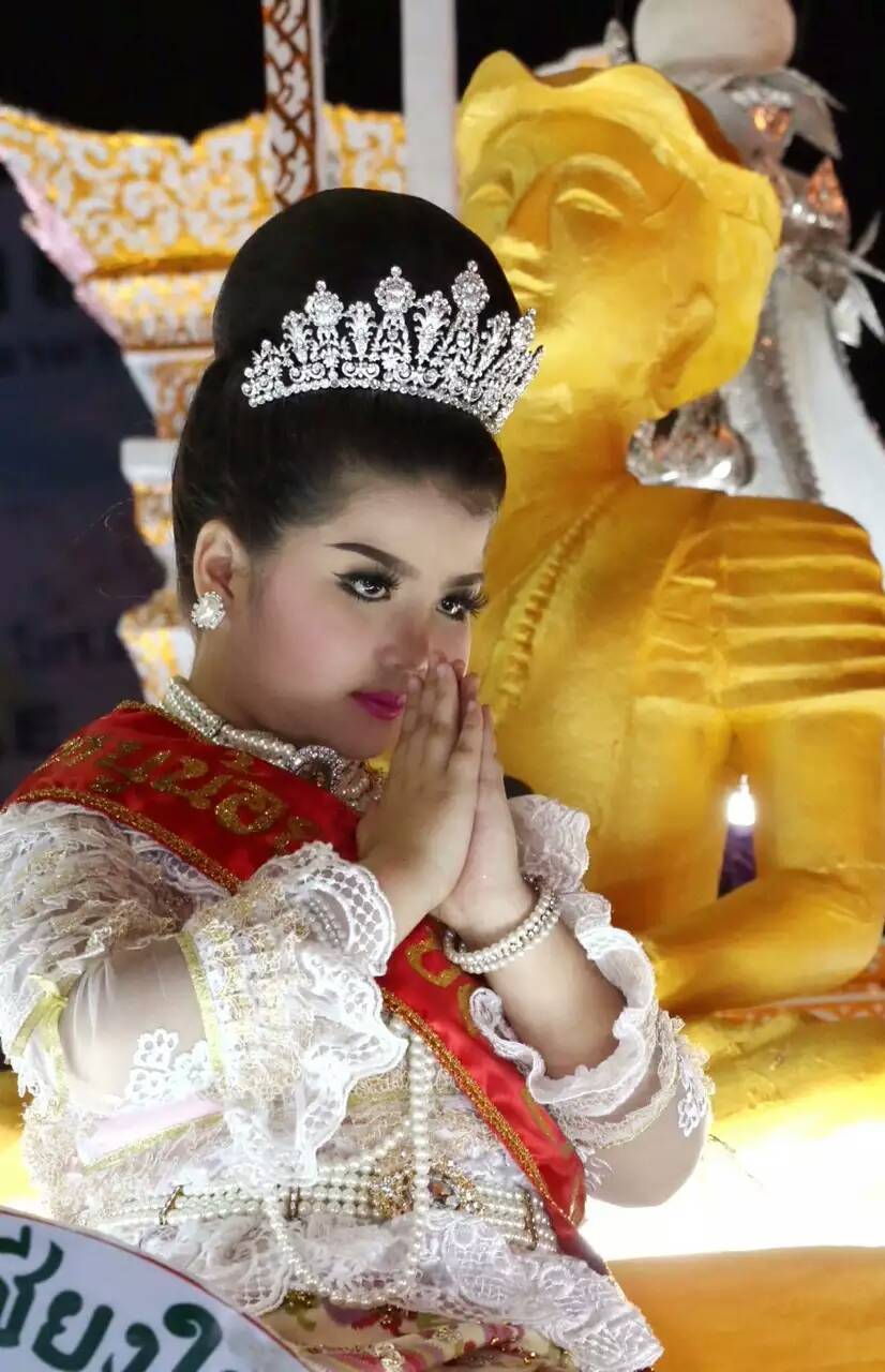 泰国怪异传统节日,水灯节是不是泰国的传统节日