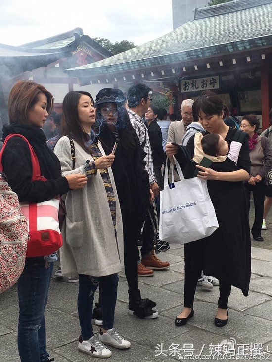 网友曝林心如舒淇同游照，孕妇旅游应该注意什么