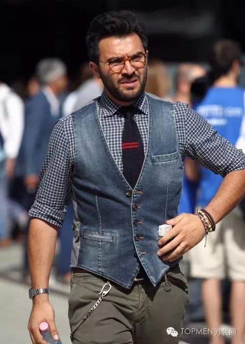 显瘦又永不过时的格子衬衫,很丑的格子衬衫怎么穿