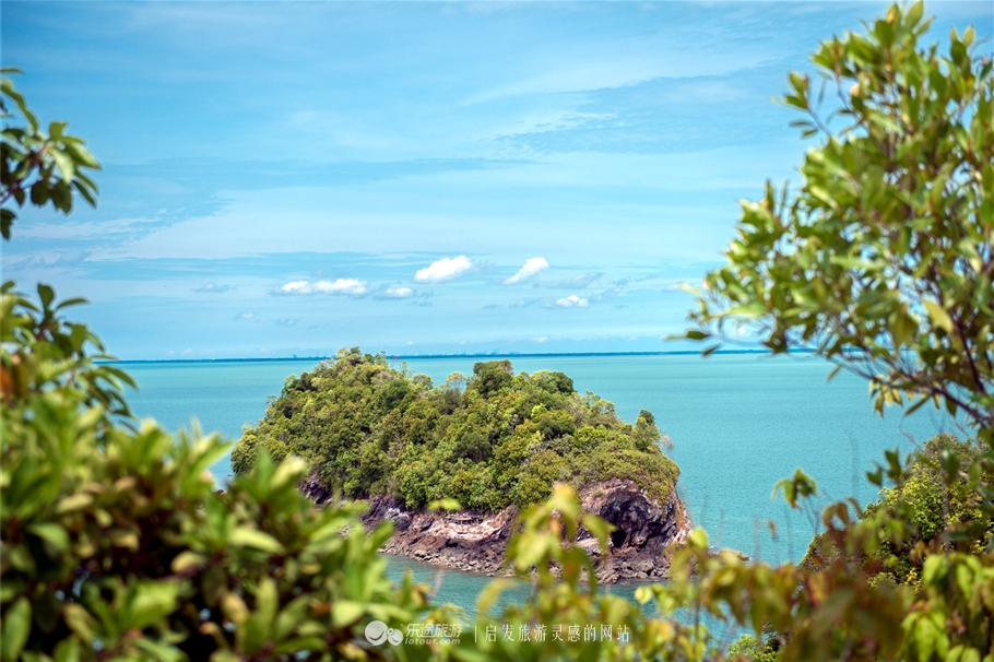 你所不知道的沙滩秘境—“天空之镜”
