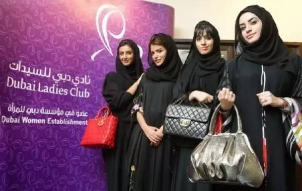 迪拜落地签与旅游签区别,迪拜旅游落地签2023