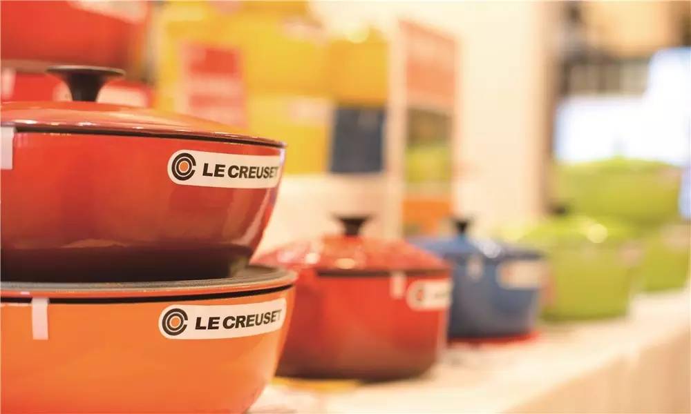 有人愿意花3000元买一口锅，只是因为它长得好看？|CBNweekly