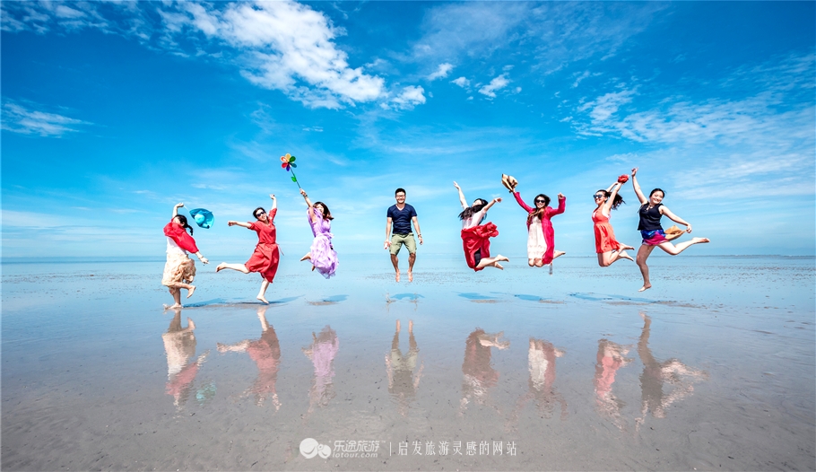 你所不知道的沙滩秘境—“天空之镜”