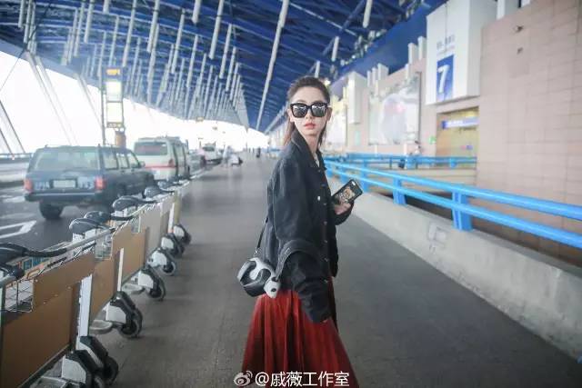 比较潮流好看的牛仔外套,牛仔外套时髦