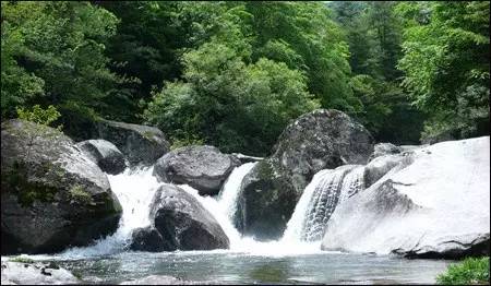 任放旅游天地云雾山——陕南的香格里拉