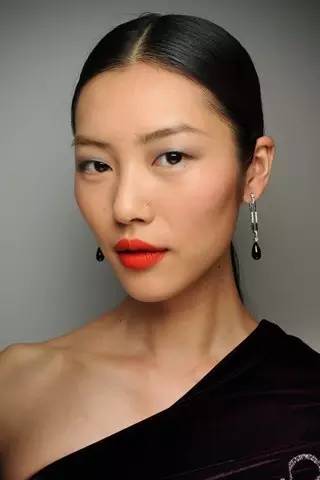 元气妆橘色眼妆,缤纷眼妆get化妆小技巧