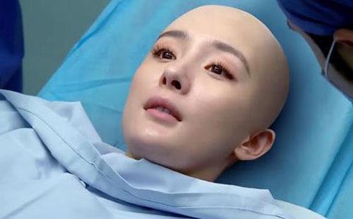 颖儿被众人嫌弃的原因,颖儿之前嘲笑别人的视频