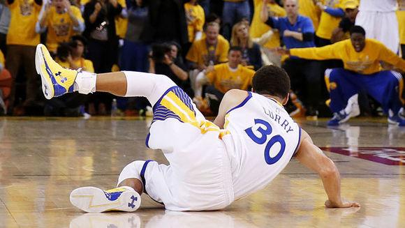 库里生涯上脚,库里的脚伤是他的生涯之痛