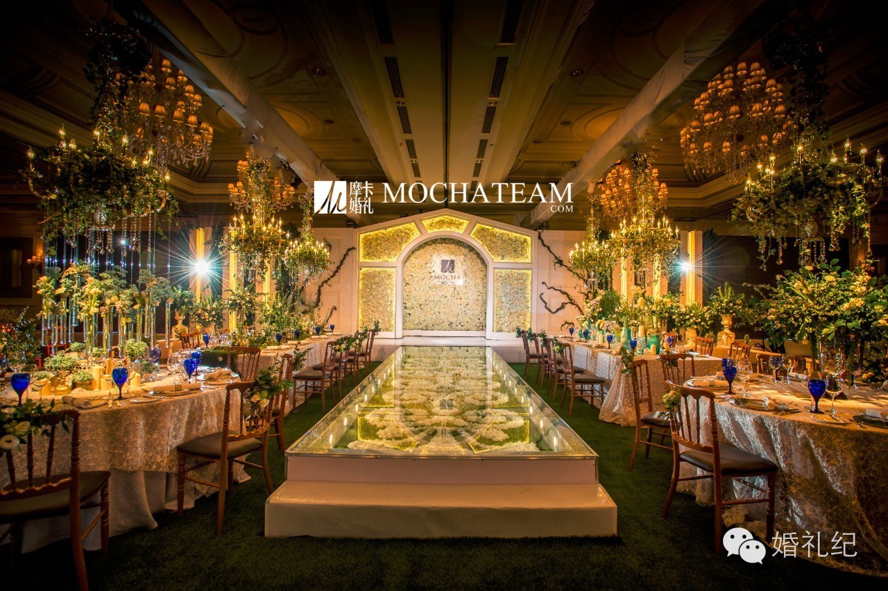 万众瞩目的婚礼,婚礼布置纱幔怎么做花球