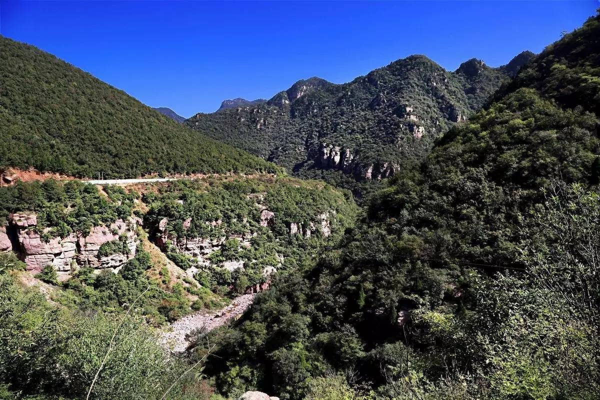 仰韶大峡谷的自然环境和城市风貌,仰韶大峡谷风光