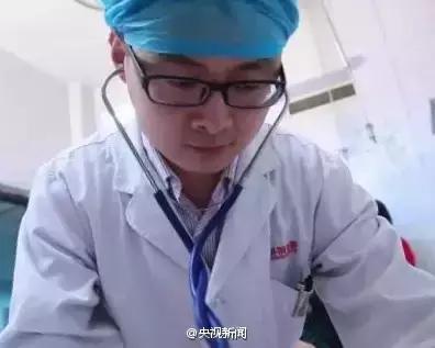 20岁女大学生做微商月入2万,女人做微商的悲惨经历