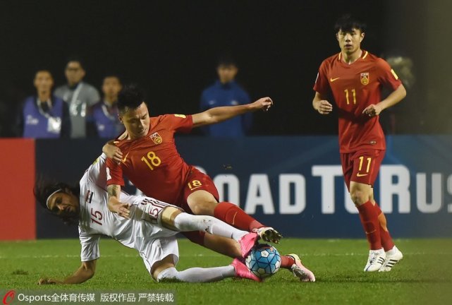 球迷高喊哈姆下课原声,球迷高喊下课