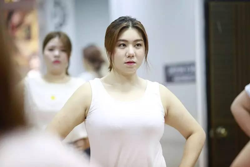 胖妞努力是人生该有的态度,胖妞的成长之路