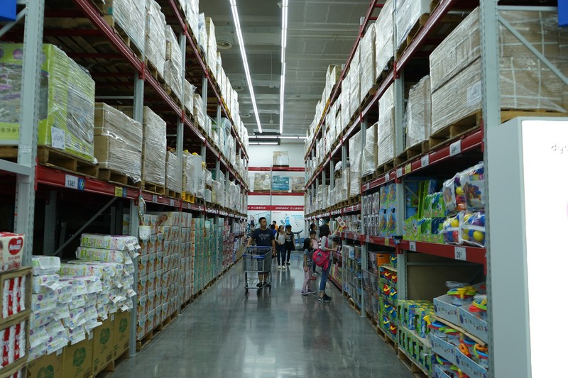 趁年轻尽情的玩,趁年轻多玩投影仪