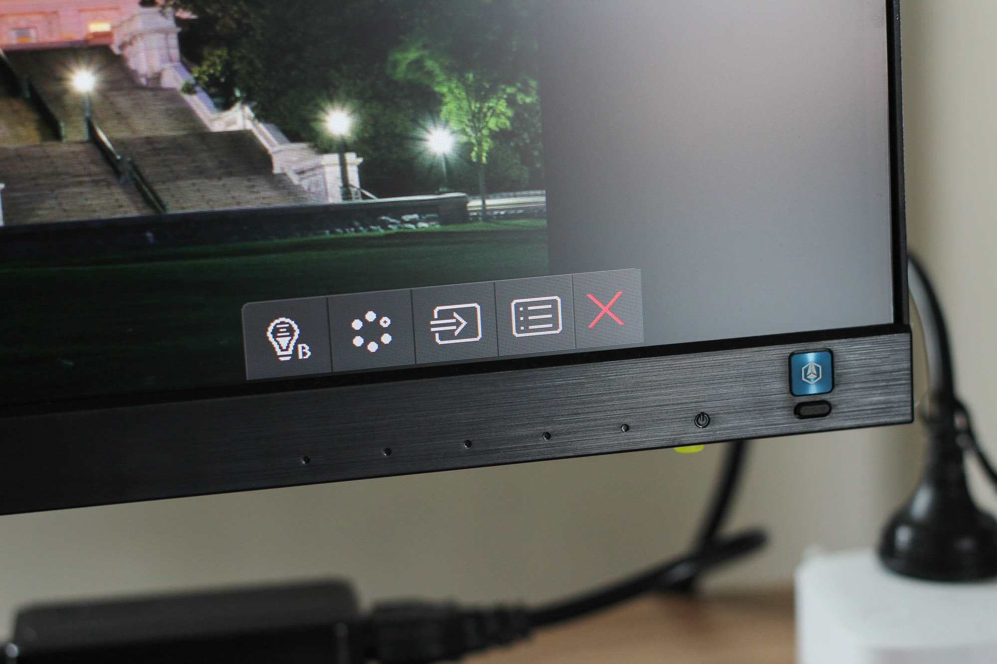 爱护眼睛，从显示器开始：BenQEW2775ZH显示器