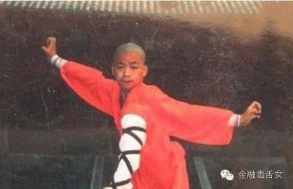 不要说自己过的惨，这些当红明星都曾吃不上一顿“饱饭”！