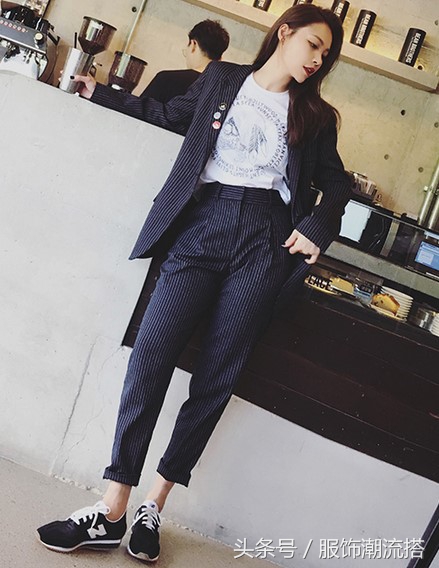 平胸是高级时尚风格吗,平胸才能穿出的高级感