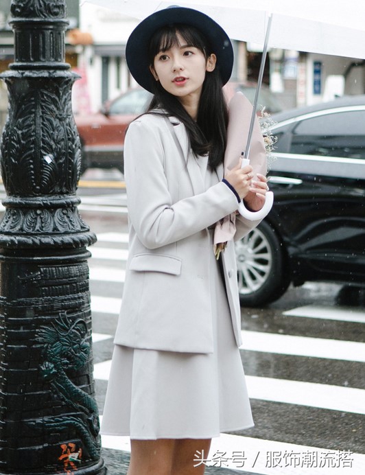 平胸是高级时尚风格吗,平胸才能穿出的高级感