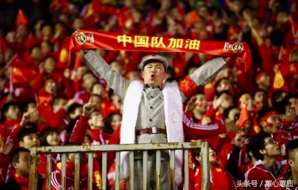 今夜不写诗，来聊聊足球吧