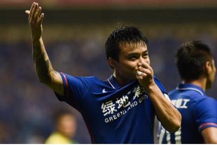 曹赟定收获赛季第9个助攻，已成申花大腿，否能进国家队？