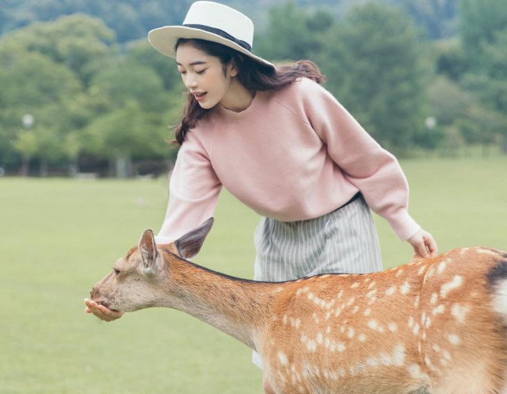 女生国庆节出游穿搭推荐,十一国庆节出游穿搭推荐
