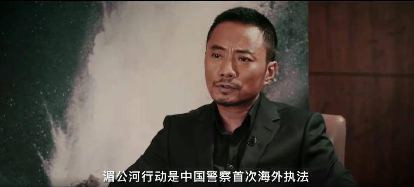 国庆节去看这部荷尔蒙爆棚的电影之前，一定要记得提前上厕所啊！