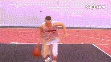 5个过人技巧野球场够用了,学会这5个过人野球场足够了