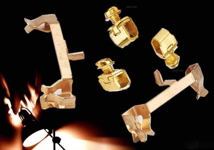 朋友家为了省钱选错开关插座，用了差点烧着！后悔当初没看这个！