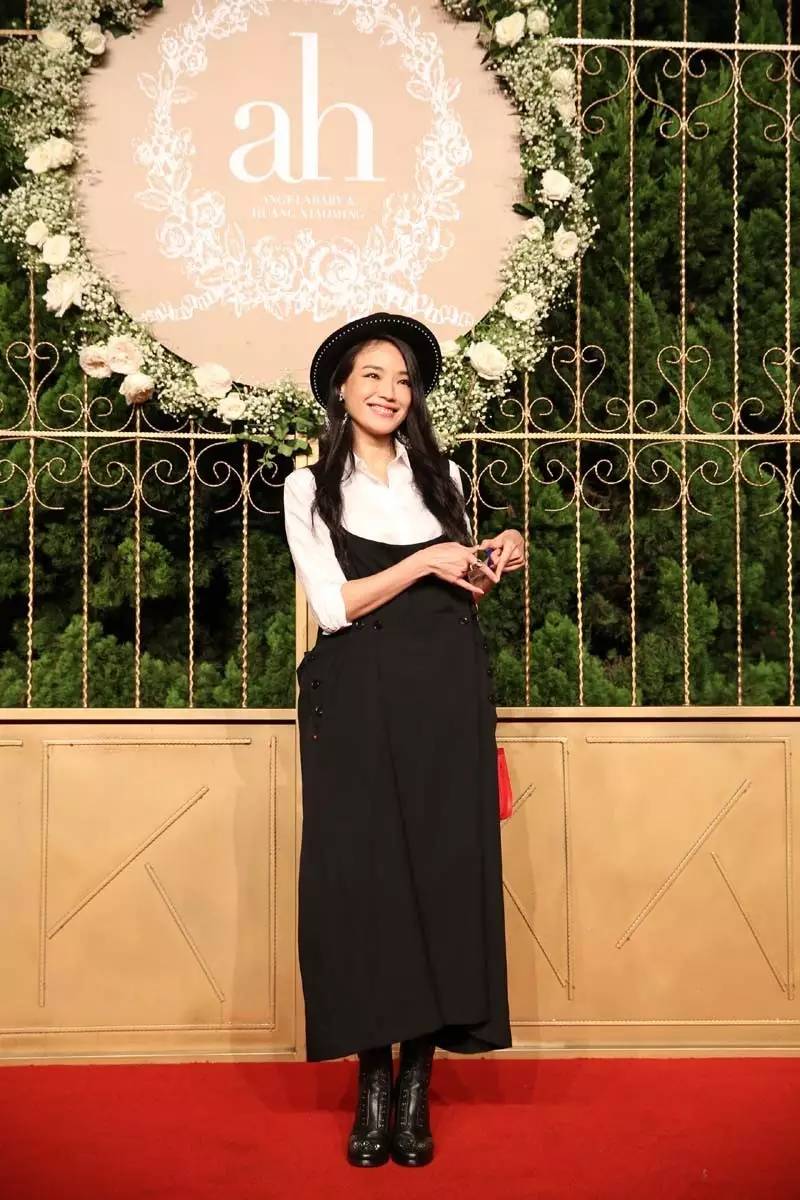 赔了份子钱又折长假，十一参加婚礼如何保住三角裤｜梦婚礼