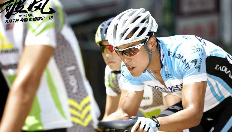 国庆节去看这部荷尔蒙爆棚的电影之前，一定要记得提前上厕所啊！