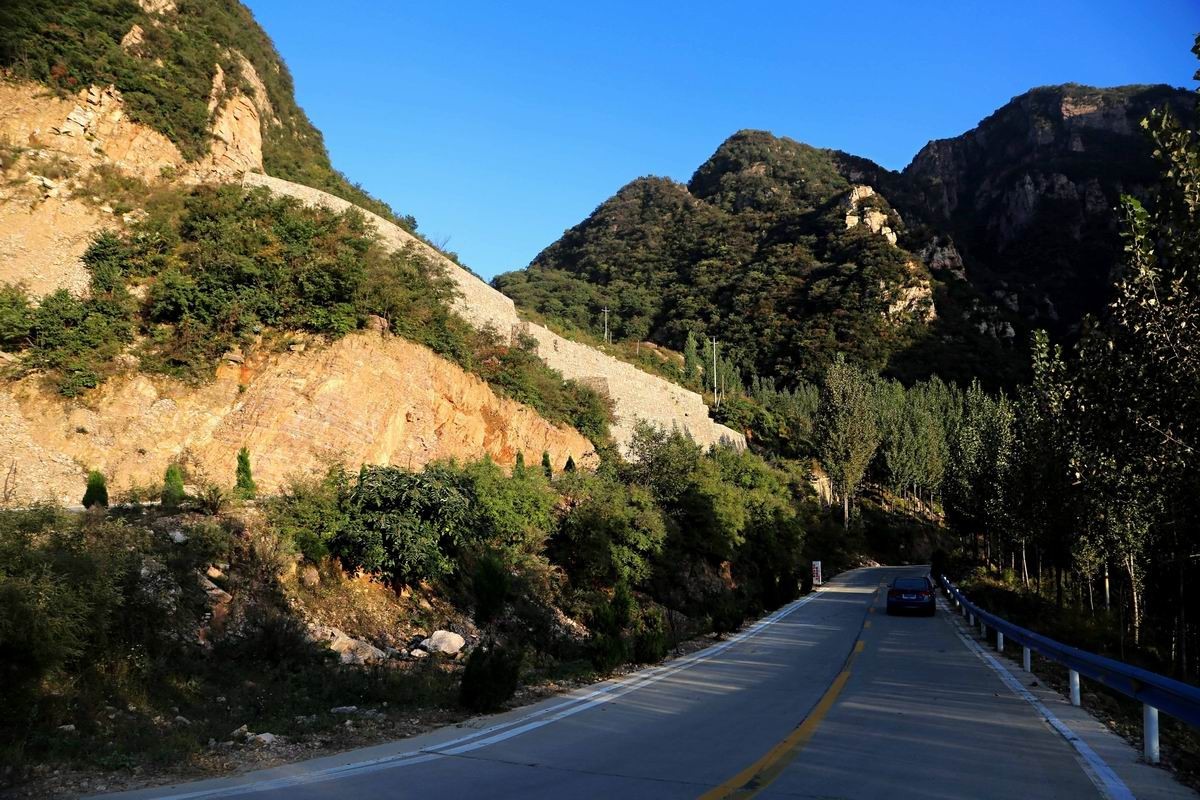 仰韶大峡谷的自然环境和城市风貌,仰韶大峡谷风光