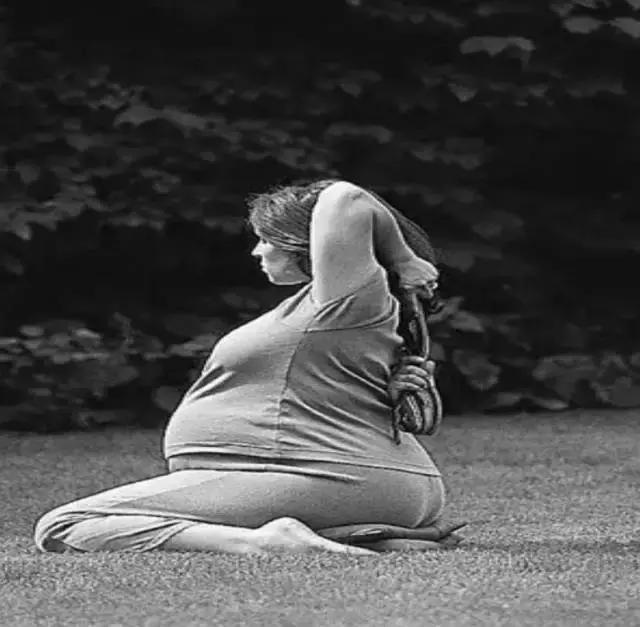 孕妇晚期瑜伽操60分钟完整版,初学孕妇瑜伽视频教程