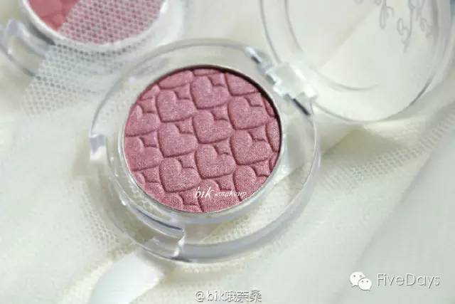 新手手残党如何自己画眼影教程,手残党都会画的眼影超级细腻