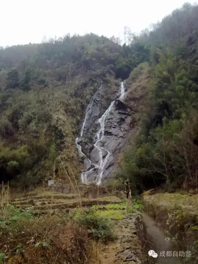 成都周边温泉排名前十名,成都周边最便宜的温泉度假村