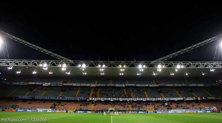 世界足球百大巨星三套阵容,世界足球百大俱乐部排名